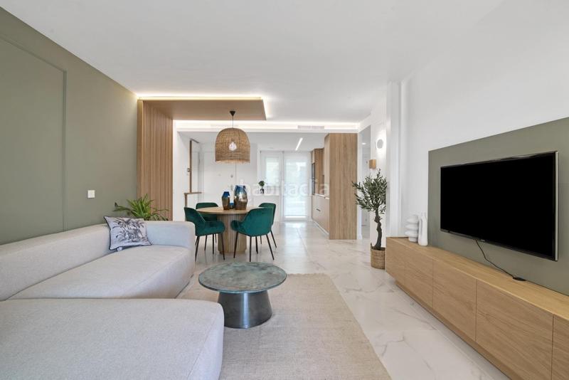Foto c21eafe7-51e2-4c89-824a-27b66d453cbc. Penthouse in n/a in Punta Prima Torrevieja
