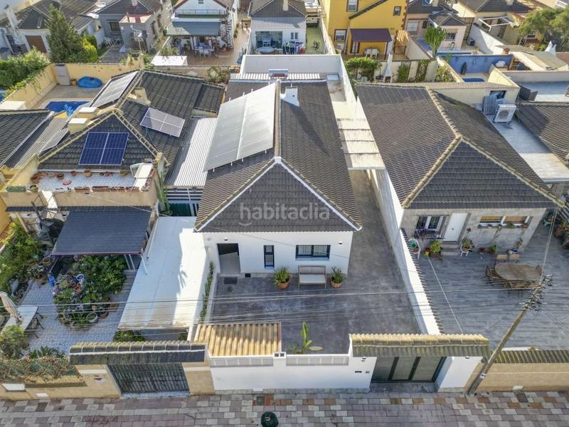 Foto 4a7410a8-eef4-42e8-abbb-3584e7890eae. Casa adossada a n/a a Zona Carrefour - Urbanizaciones Torrevieja