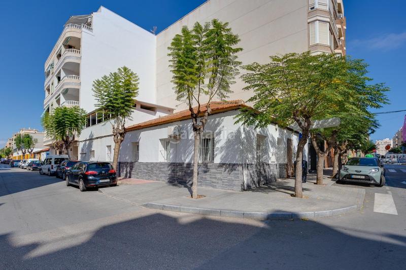 Foto 13a06e65-e2fe-4d8a-bd10-8bd0cdb4469d. Masia a n/a a Parque de las Naciones Torrevieja