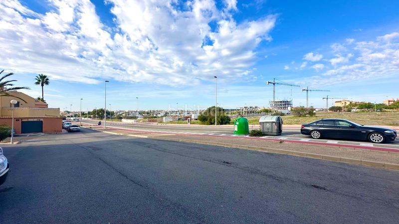 Foto 3020aca1-dec6-4430-a440-7b8ec8c051e4. Appartement dans n/a dans Aguas Nuevas Torrevieja