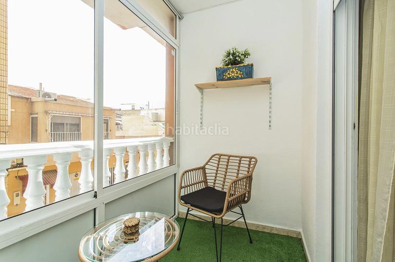 Foto e461b98a-1c3c-412b-bc54-e7ec9c769b8c. Location rez-de-chaussée dans calle san emigdio 8 dans Torrevieja