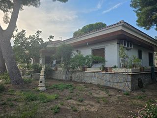 House in N/a