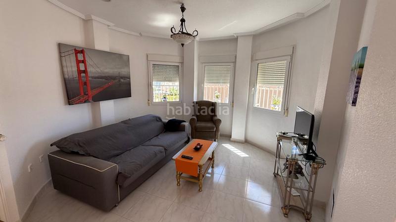 Foto eecb2221-bbec-4c2d-832d-a738f87e65e6. Casa in n/a in La Zenia Orihuela