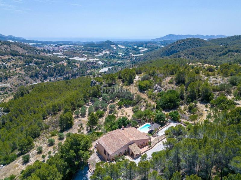 Foto 79dd01e5-f820-4172-b585-35f2cac77de3. Casa en n/a en Callosa d´en Sarrià