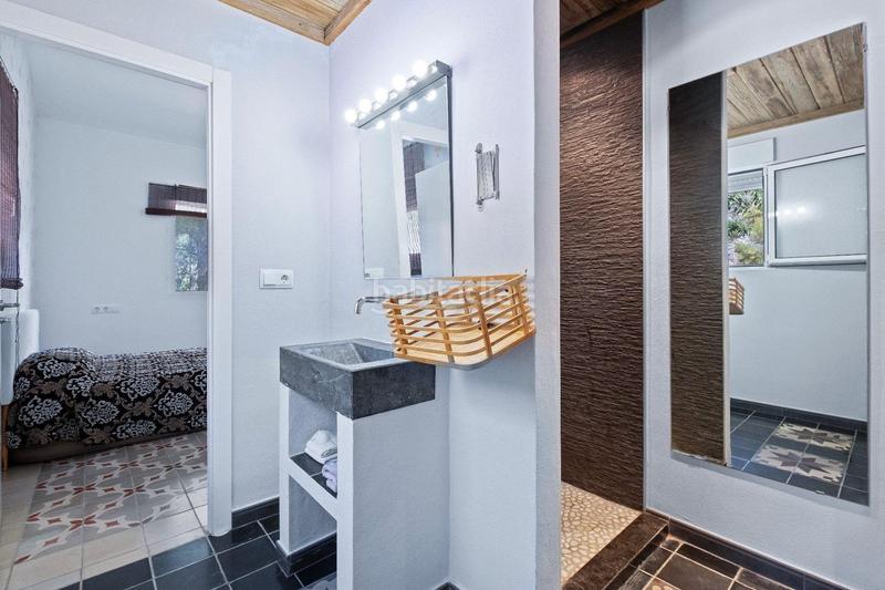 Foto e8a6f7c2-8a76-421b-a1a4-58337a12f8af. Casa en n/a en Callosa d´en Sarrià