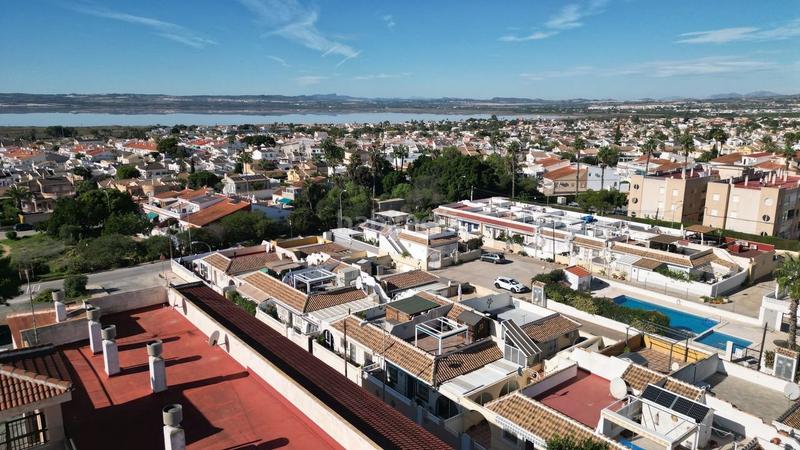 Foto 81c7b92d-2646-492b-9cfe-ad4635c9795d. Apartament a n/a a Zona Carrefour - Urbanizaciones Torrevieja