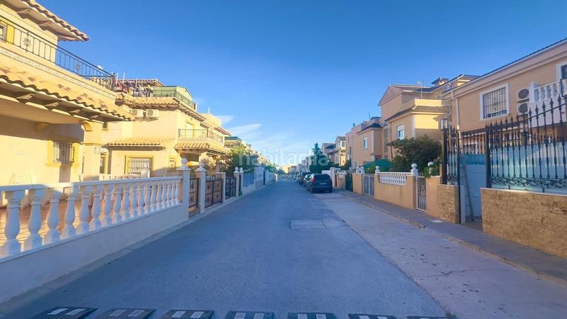 Foto 9e66b8f2-764a-4ac7-9de0-f0c2b3d5307e. Casale in n/a in La Zenia Orihuela