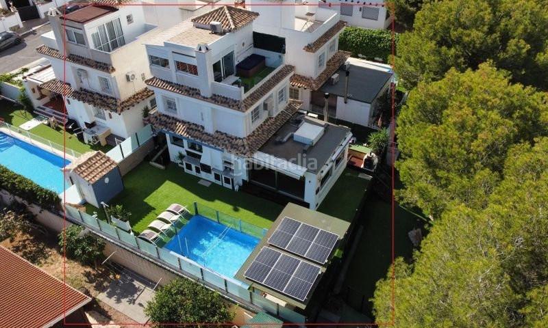 Foto 4441a428-3f6d-4ee0-acda-4b9e192e77e8. House in n/a in Playa Flamenca Orihuela