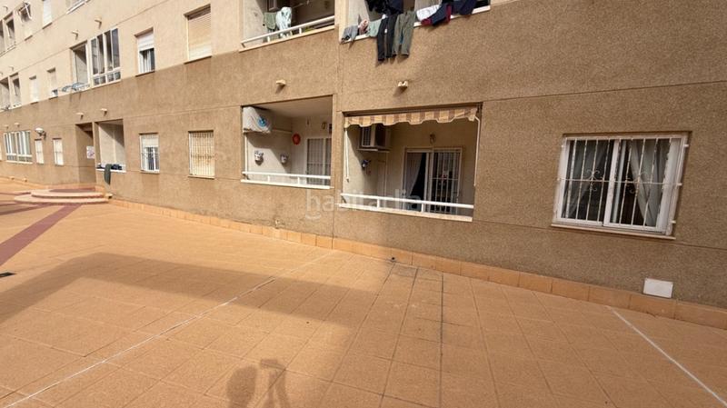 Foto 2443af2d-7f26-41ec-aa0d-a9cdf98ecce9. Appartement dans n/a dans Centro - Muelle Pesquero Torrevieja