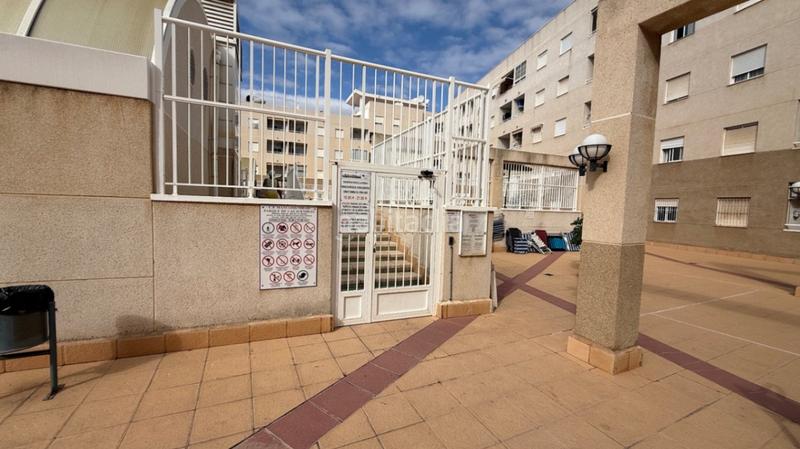 Foto 579dba9b-01fa-49ef-ac17-9046639417a0. Appartement dans n/a dans Centro - Muelle Pesquero Torrevieja