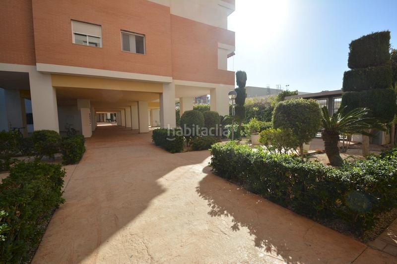 Foto 1b7503ef-b4b8-4f38-b015-1d1b05f36242. Appartement dans n/a dans Puerto Deportivo Guardamar del Segura