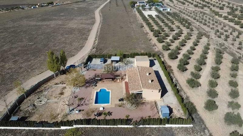 Foto 142d1647-2d88-4bf0-aa78-e1f9d080bd4e. Maison dans n/a dans Sax