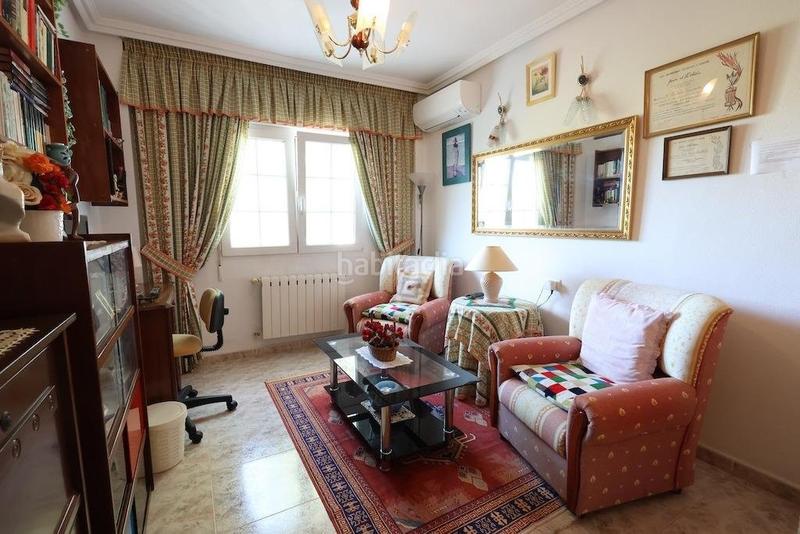 Foto 31936f6d-6dae-45ce-82c0-34dd21e3ccc3. House in n/a in Villamartín-Las Filipinas Orihuela