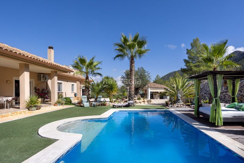 Foto 7764685f-99ca-4838-b3df-d513e4659905. Casa a n/a a Jumilla