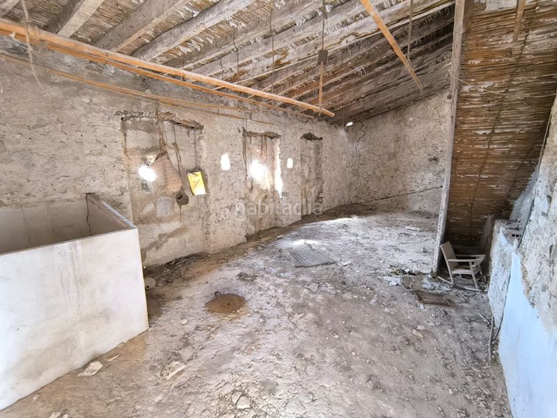 Foto efa7c8b4-76c3-4f12-8ae4-db60bb3c50f1. Masia a n/a a Abanilla