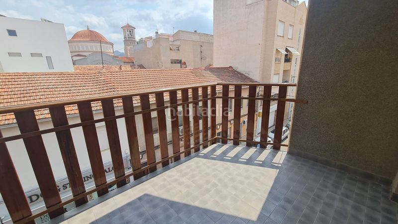 Foto cbf4ad83-9429-41fb-9abb-f8a4be85e73e. Masia amb aparcament a Centro Elda