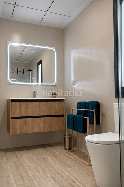 Foto 9e28b0d6-d663-42ef-bcb3-518ea0e71015. Masia a n/a a Dolores