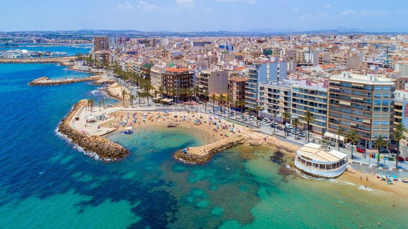 Foto aa66f178-5884-4687-870e-dbffaa8a2c58. Àtic a n/a a Las Piscinas Naturales Torrevieja