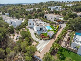 House in N/a