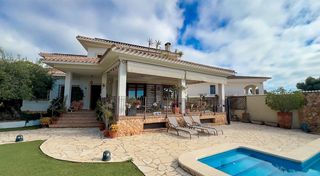 House in N/a