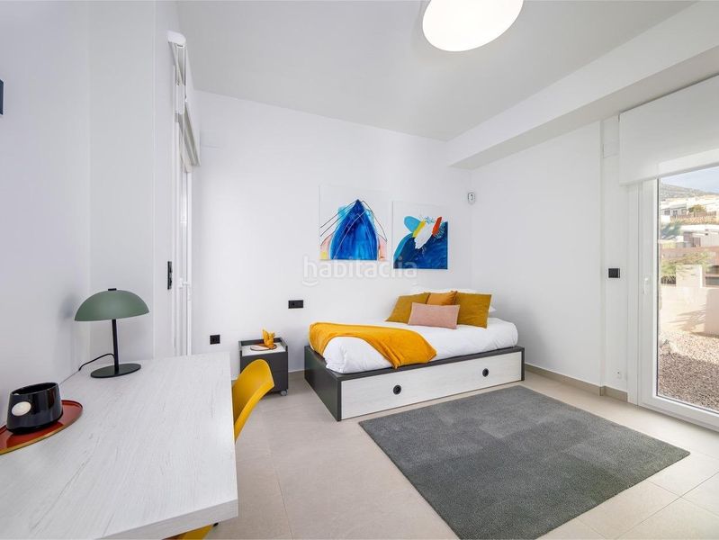 Foto e3ed2c2e-3556-43aa-b01c-6f1fd7e0631e. Casa a n/a a balcón de Finestrat-terra marina Finestrat
