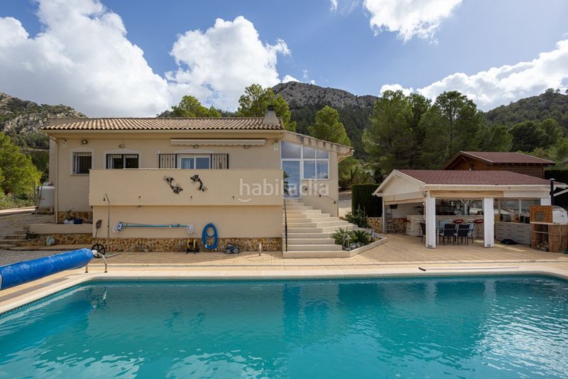 Foto 1fb9e2a4-6931-49a3-868f-b5a3fef0ed7a. Casa amb piscina a Jumilla