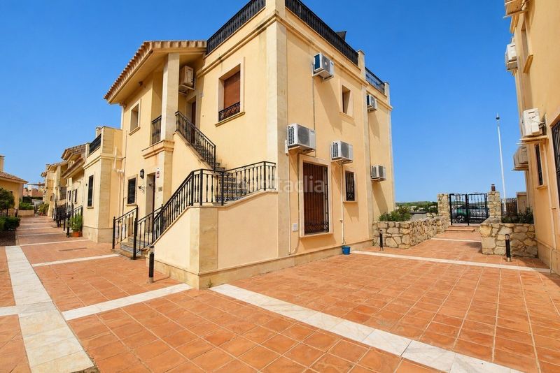 Foto feeb6283-2076-408c-b6d8-bb23ec06f8b8. Apartament a n/a a Algorfa