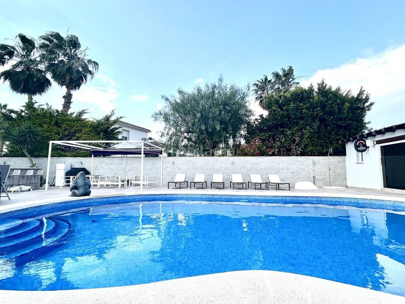 Foto 49b239b2-6757-4e47-98fb-3b1412dc2618. Casa a n/a a Catral