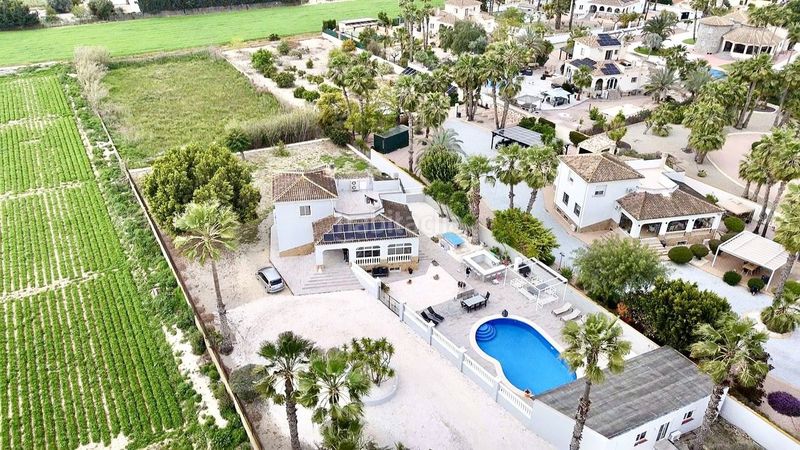 Foto be3d0c8a-84b4-42d8-acd6-60935d096344. Casa a n/a a Catral