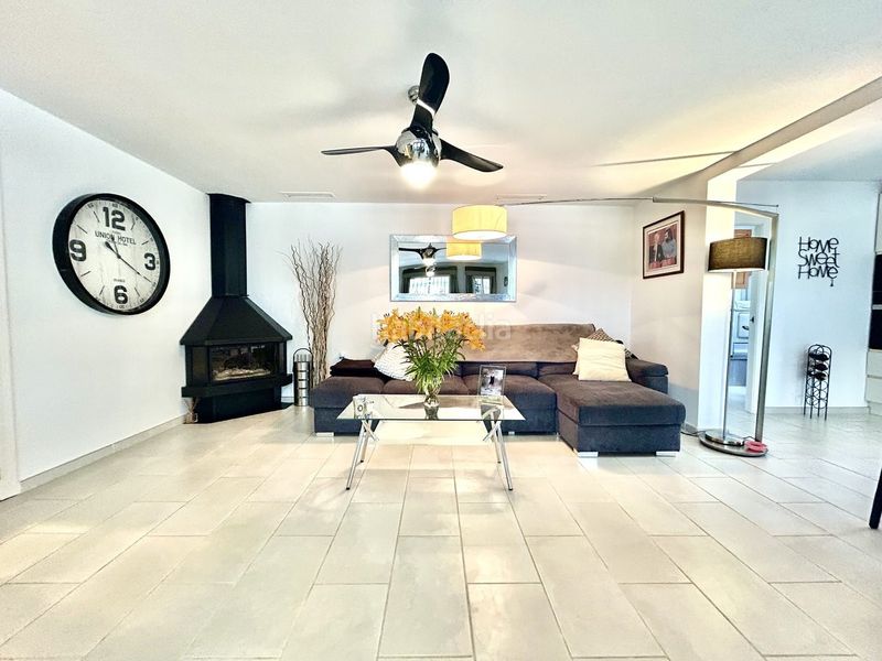 Foto d0ed6001-f2a0-4433-a956-2f9d4f671626. Casa a n/a a Catral