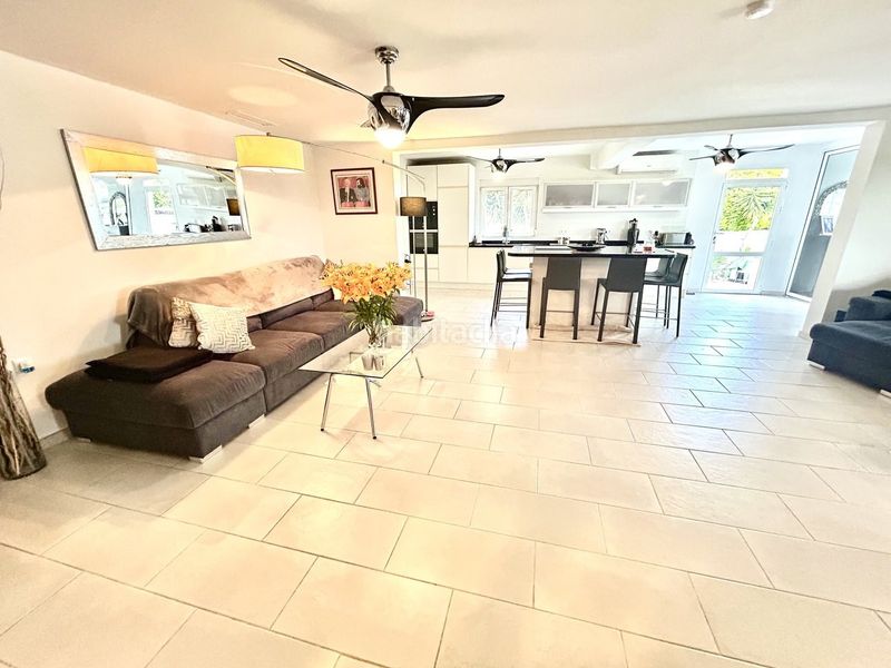 Foto d2cd8796-3718-4eea-b822-9f3b98a7fe01. Casa a n/a a Catral