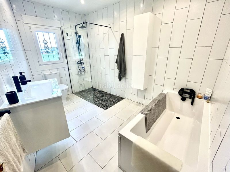 Foto f92b6669-3d81-4fb8-9749-e984651b5f85. Casa a n/a a Catral