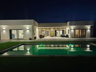 Masia  N/a