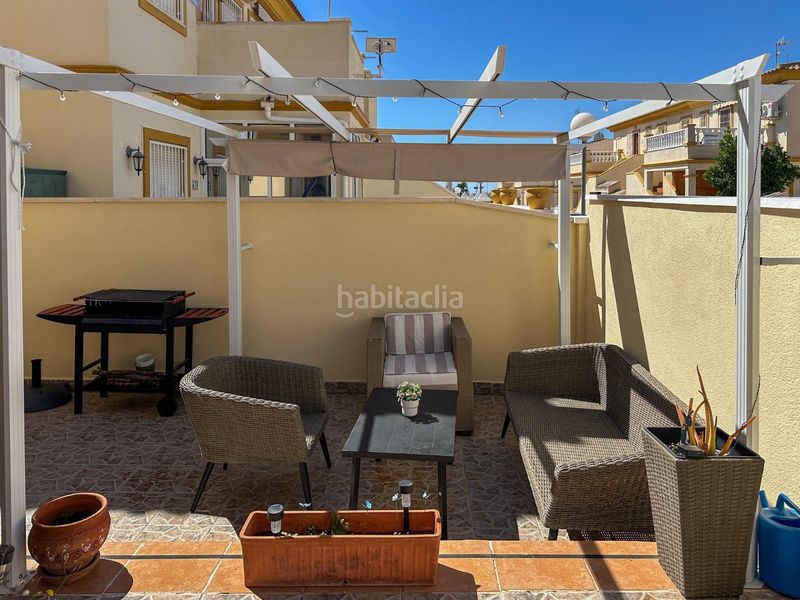 Foto b17e7898-ec87-4148-8208-94e827df470e. Casa a n/a a Playa Flamenca Orihuela