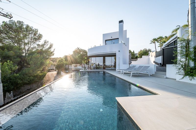 Foto aafae4d9-e0fa-4336-867e-675fbfd9e2e4. Casa amb aparcament a Benissa pueblo Benissa