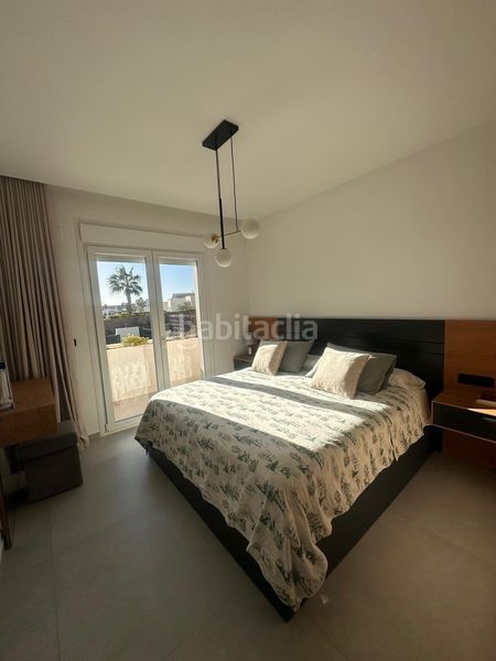 Foto 65287b7d-0d1b-4f0b-bc16-4d2a451e15e9. Casa a n/a a Cortes-Huertas Madrid