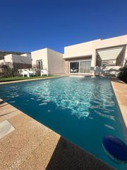 Maison à N/a