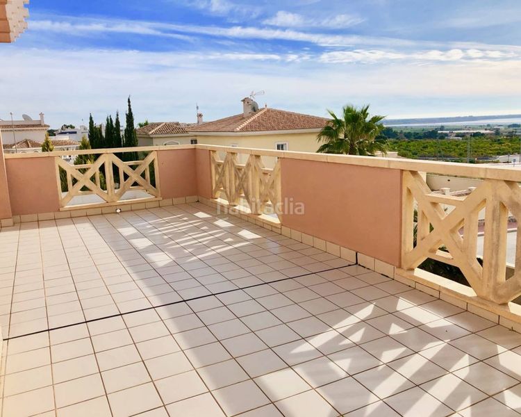 Foto c75dd1c4-8665-40ef-b78f-5d8408b679f5. Casa a n/a a Centro de la Ciudad Quesada Rojales