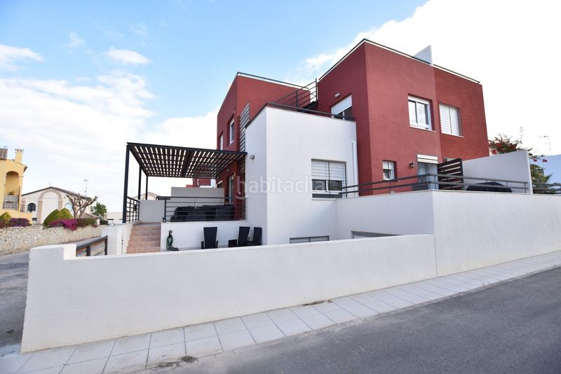 Foto a0cc1592-52a7-4e01-8d43-32048df94a7a. Casa en n/a en Algorfa
