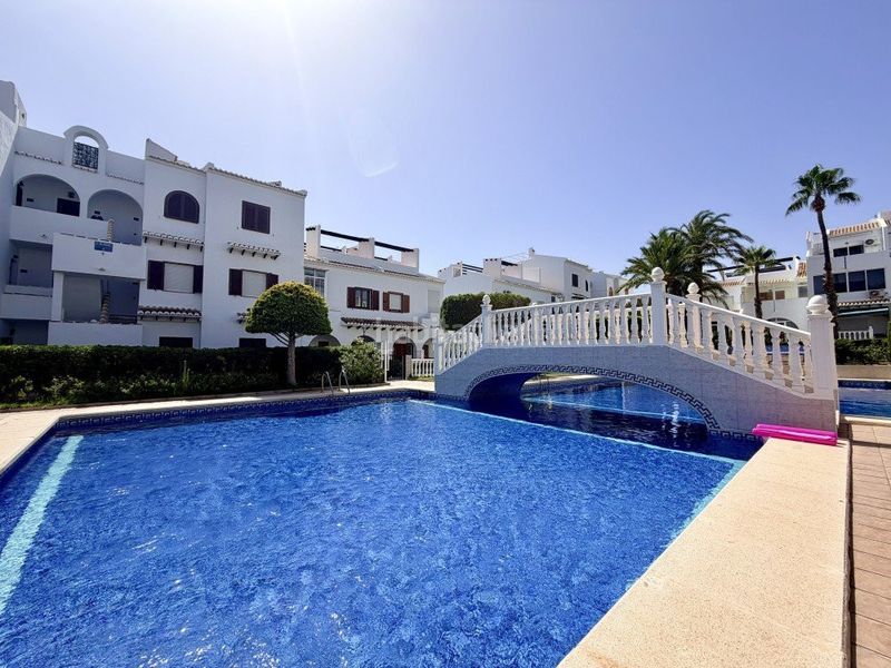 Foto 380bd8be-ece5-4648-b4d7-4a2b304fd8b1. Àtic a n/a a Rojales hills - rosa bungalows Rojales