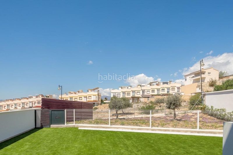 Foto b975a051-a58b-4fc5-80a7-118cba98d6b1. Casa en n/a en balcón de Finestrat-terra marina Finestrat
