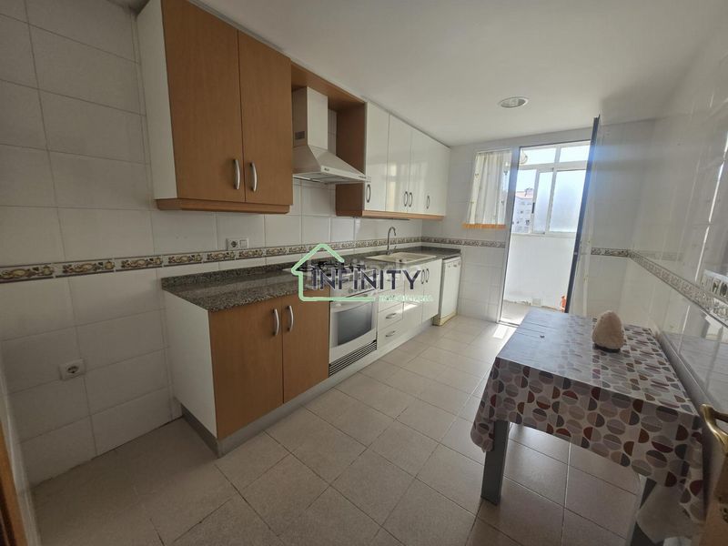 Foto d7810ff5-0243-4b12-b1f6-82c17726d480. Pis a Corea Gandia
