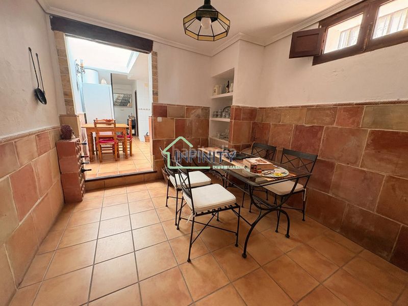 Foto a426705d-fa0c-42dc-ae9a-81b72d3a3815. Casa amb calefacció a Font d´en Carròs (la)