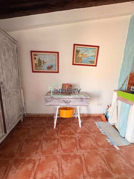 Foto 1eef7a33-adad-4964-b943-860632016f82. Casa amb calefacció a Vilallonga / Villalonga