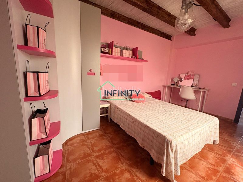 Foto a72735d6-5d57-43fa-9e24-85c8910a9d88. Casa amb calefacció a Vilallonga / Villalonga