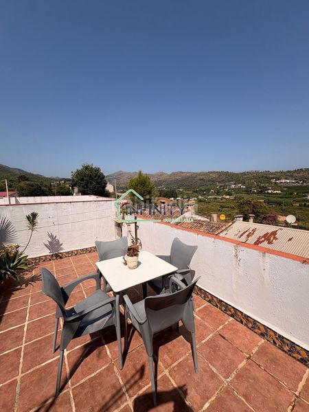 Foto bd6f515d-2eed-49a1-89a1-ad850b430142. Casa amb calefacció a Vilallonga / Villalonga
