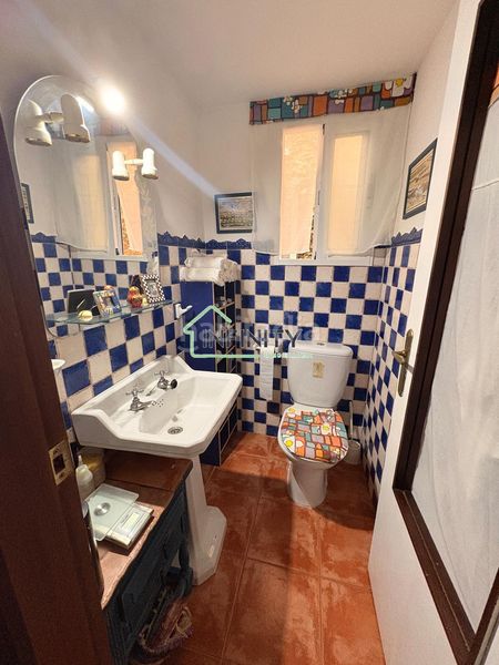 Foto e9d2759f-c110-4435-ae31-40a014070ebc. Casa amb calefacció a Vilallonga / Villalonga