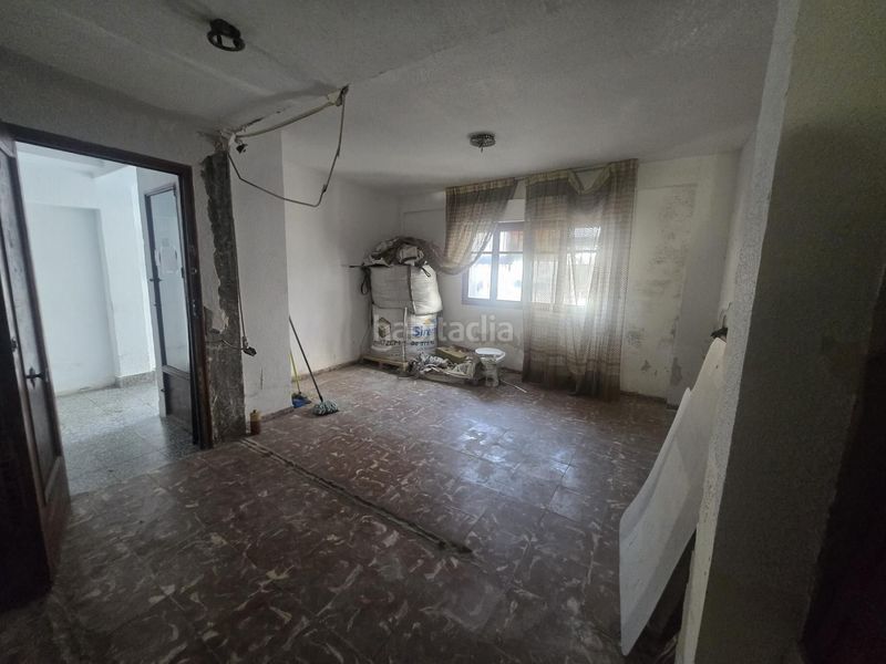 Foto c0ca7935-d85a-48f4-8a06-848294978dca. Planta baixa a Corea Gandia