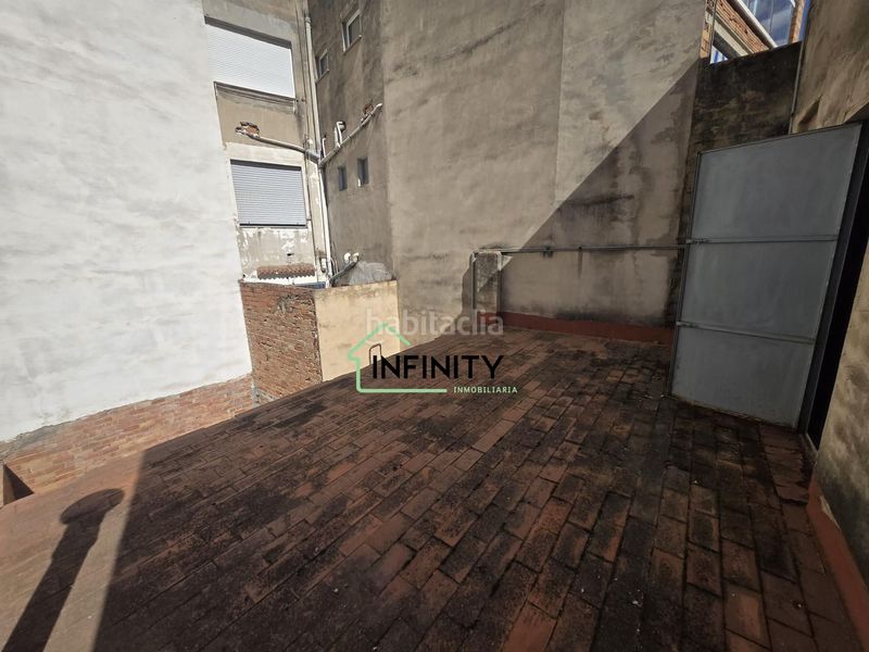 Foto f35a6c91-f278-47b5-b221-07ad45af0c0f. Edificio  en venta con infinitas posibilidades en Font d´en Carròs (la)