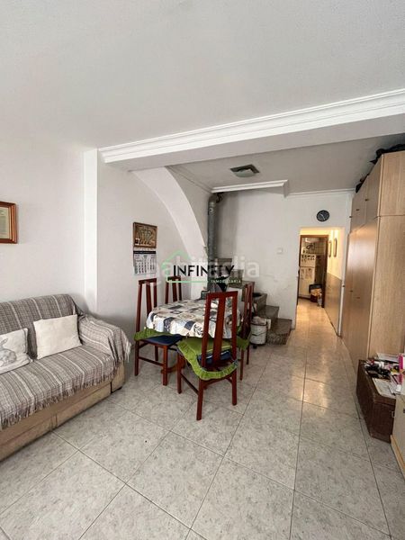 Foto 4bb031e9-a0e2-4903-a77b-0bd0c5856d05. Casa a Oliva pueblo Oliva
